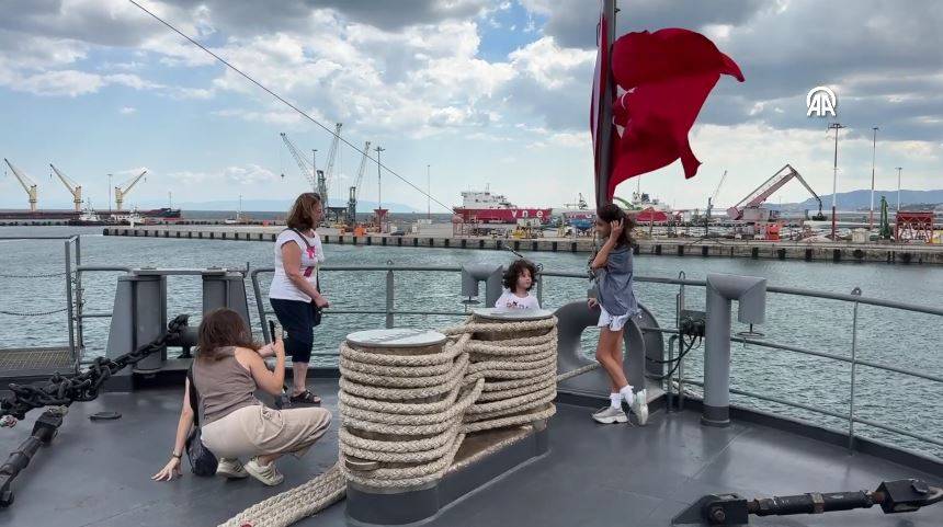 Tekirdağ'da ‘TCG Işın’ gemisi ziyarete açıldı 3